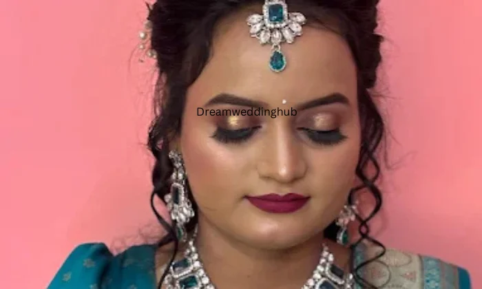 Binish Makeup Studio